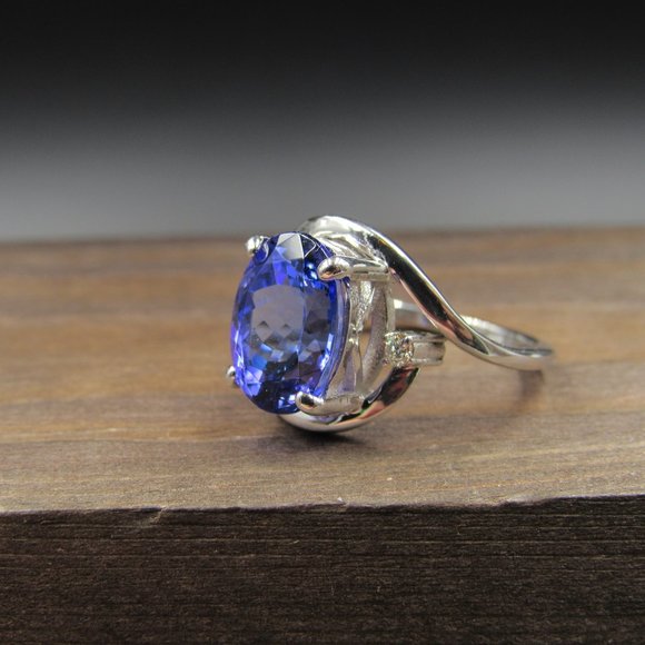 Size 6.25 14K White Gold 3.96 Carat Tanzanite Ring - Picture 4 of 11